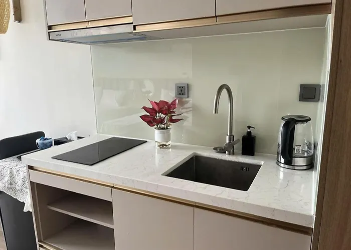 Bay Sunset Apartment *